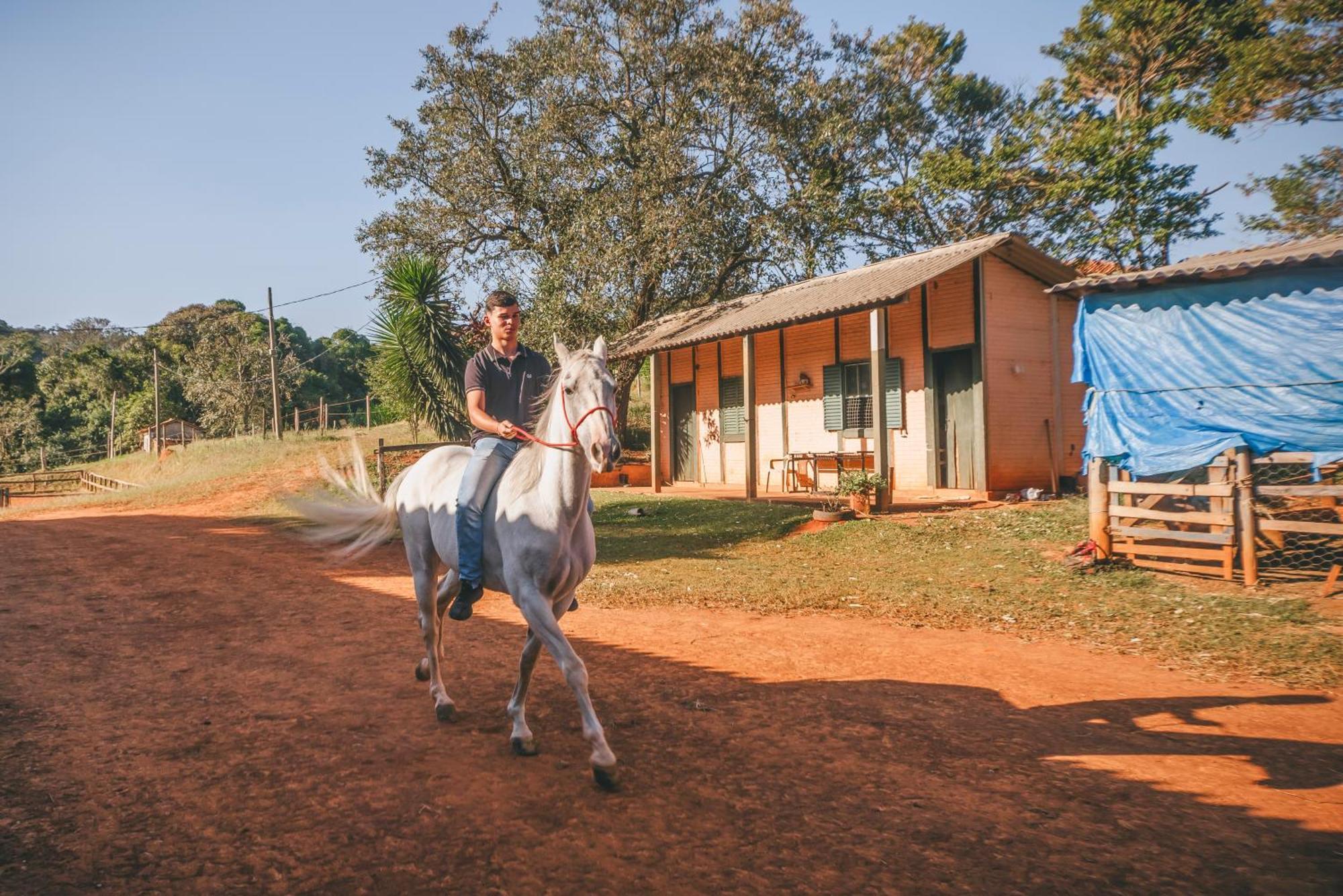 Hotel Fazenda Reviver Araçoiaba da Serra エクステリア 写真